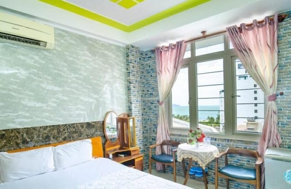 Double Room | Desk, WiFi (free)