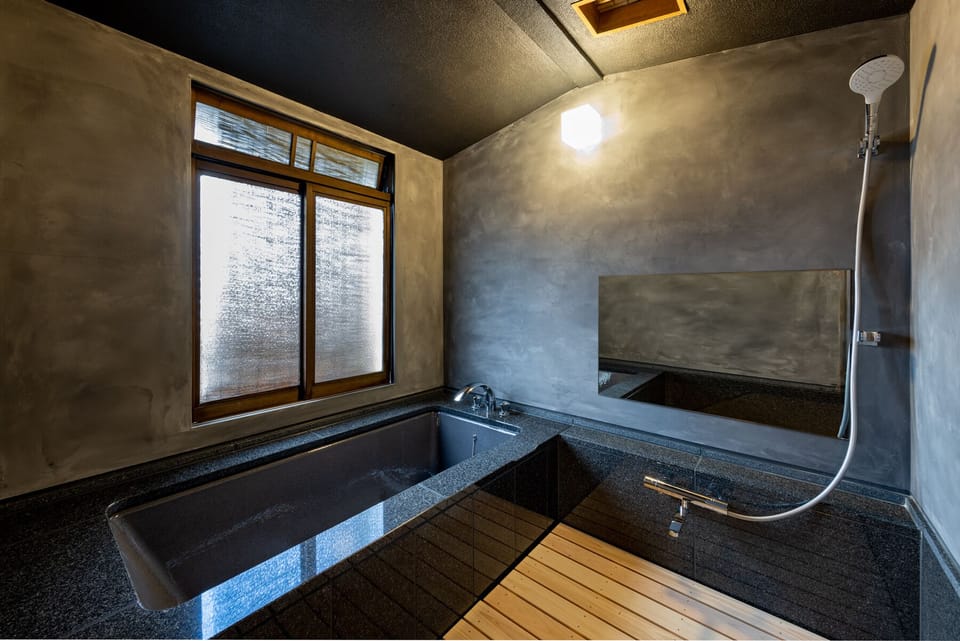 [Chototei] Annex, Non-Smoking | Bathroom | Free toiletries, hair dryer, slippers, towels