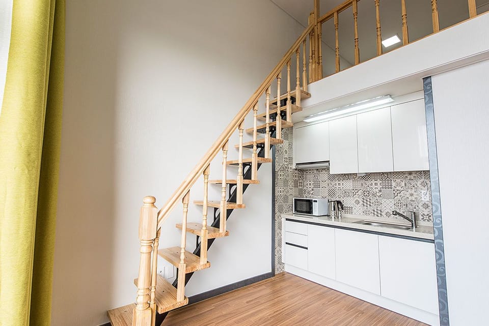 Duplex, 2 Bedrooms (25py) | Private kitchenette | Fridge, microwave, electric kettle