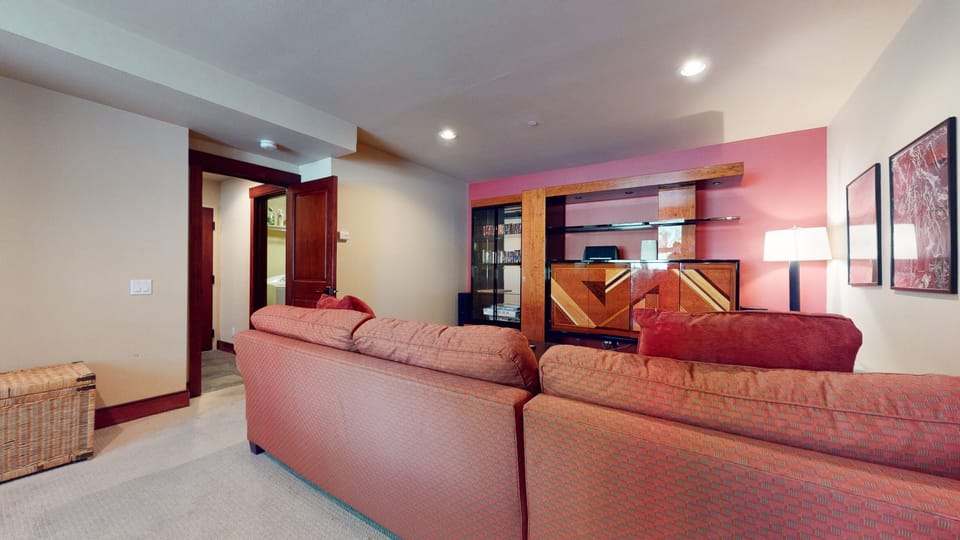 Townhome, 3 Bedrooms | Living room | TV, DVD player