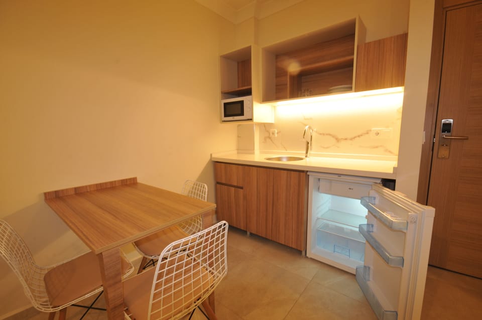 Private kitchenette