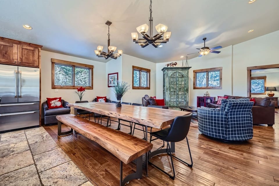 House, 4 Bedrooms | Interior
