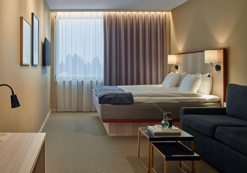 Family Room | Room amenity