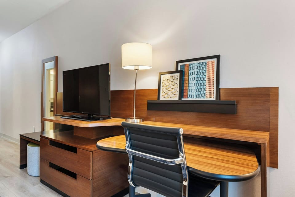 Desk, iron/ironing board, free cribs/infant beds, free WiFi