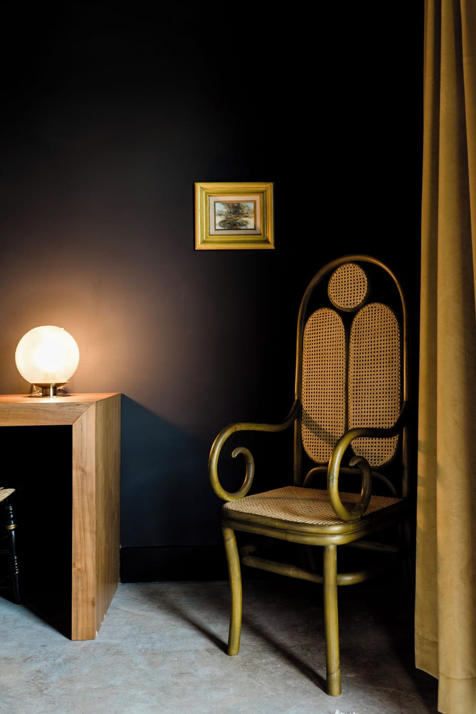 Deluxe Room, 1 King Bed, Non Smoking (Medium Plus) | Frette Italian sheets, premium bedding, down comforters