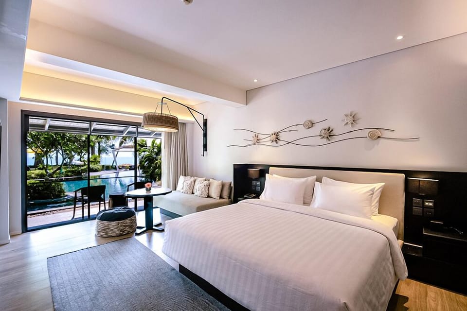 Shellsea Pool Access | View from room