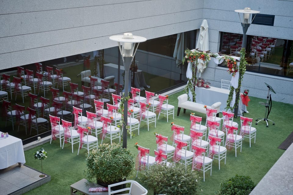 Banquet hall