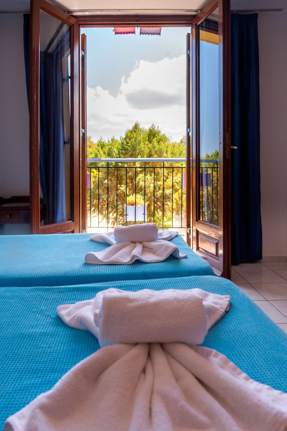Triple Room, Sea View | Balcony view