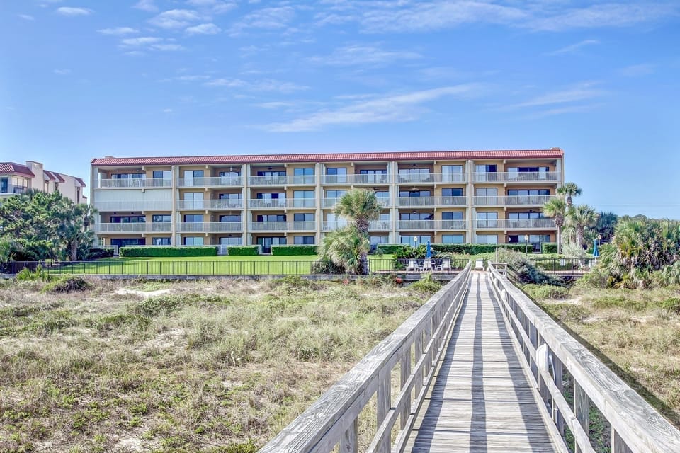 Condo, 3 Bedrooms | Exterior