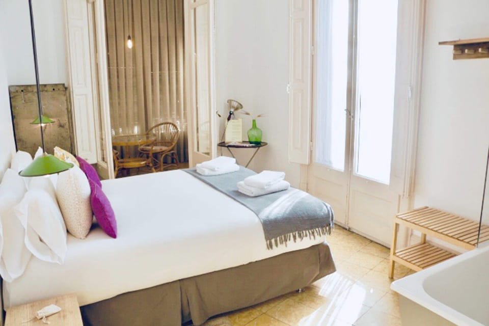 Standard Double Room | Down comforters, individually decorated, individually furnished