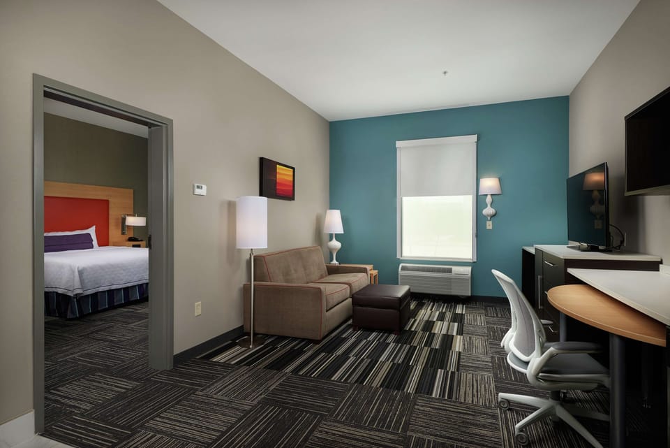 In-room safe, individually decorated, individually furnished, desk