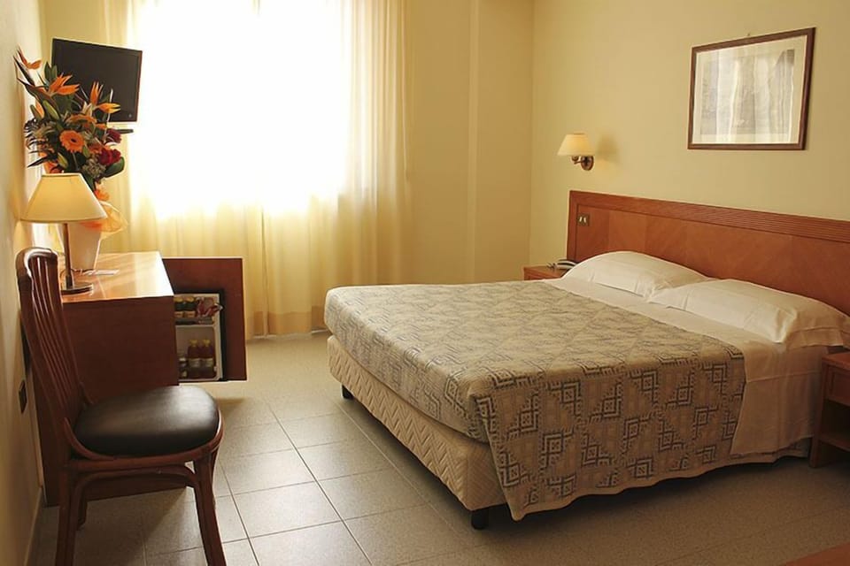 Double or Twin Room | Premium bedding, minibar, in-room safe, desk