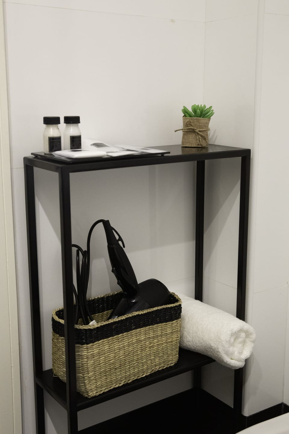 Executive Studio Suite | Premium bedding, in-room safe, free WiFi, bed sheets