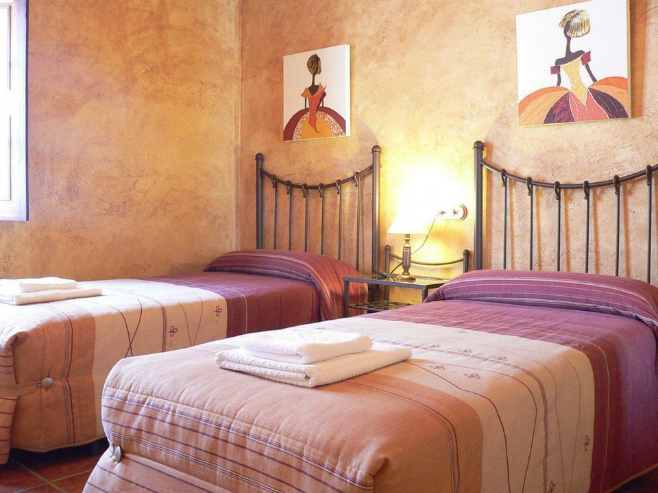 Family House, 5 Bedrooms, Mountain View | Premium bedding, individually decorated, individually furnished