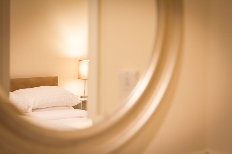 Comfort Double Room | Desk, blackout drapes, iron/ironing board, free WiFi