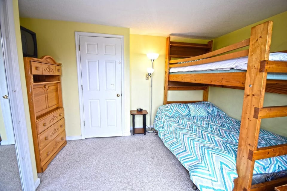 Townhome, 2 Bedrooms | 2 bedrooms, free WiFi