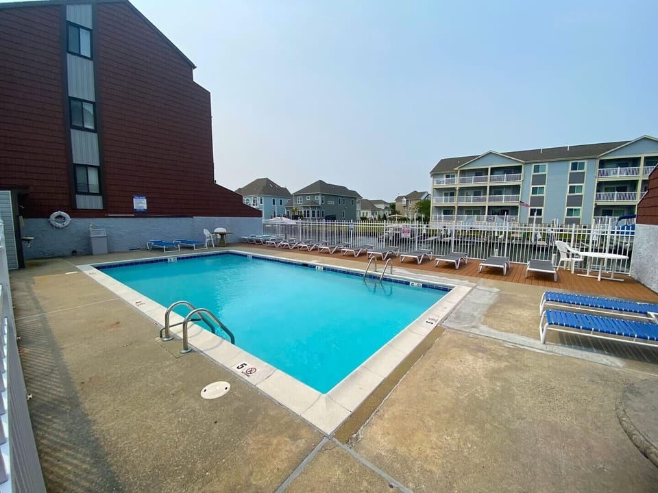 Townhome, 2 Bedrooms | Pool | Outdoor pool