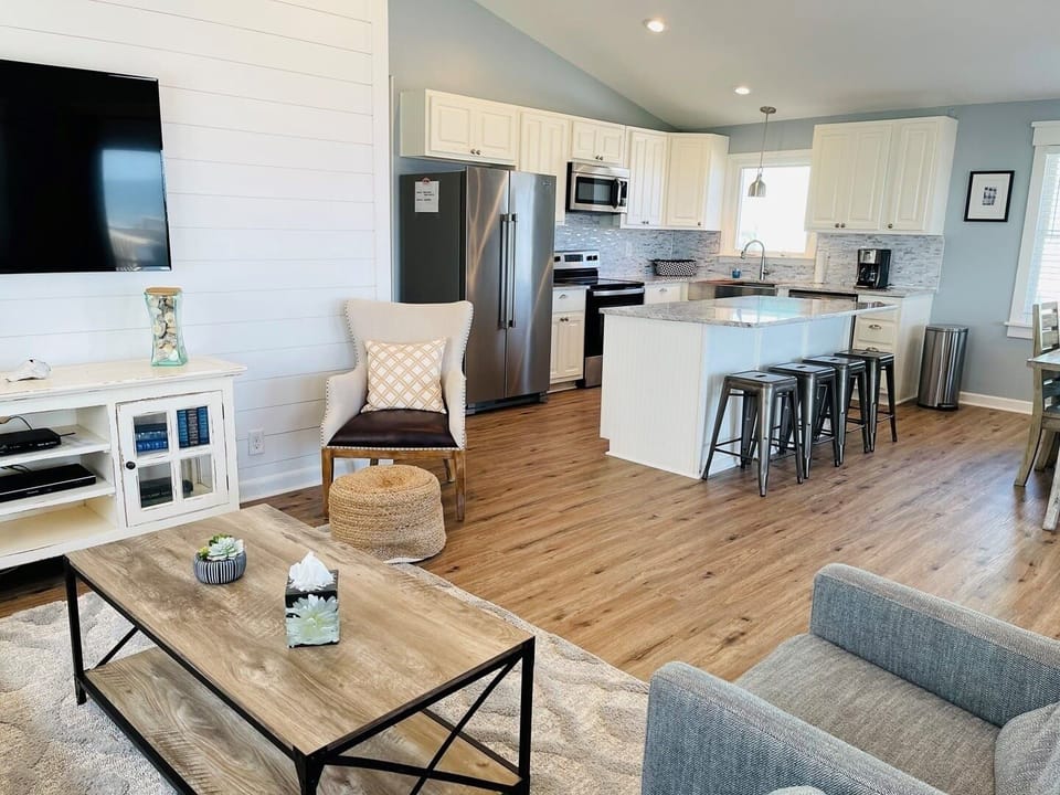 House, 4 Bedrooms | Interior
