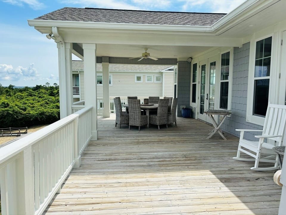 House, 5 Bedrooms | Outdoor dining