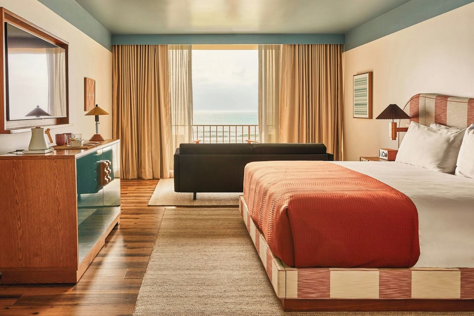 Premium bedding, pillowtop beds, minibar, in-room safe