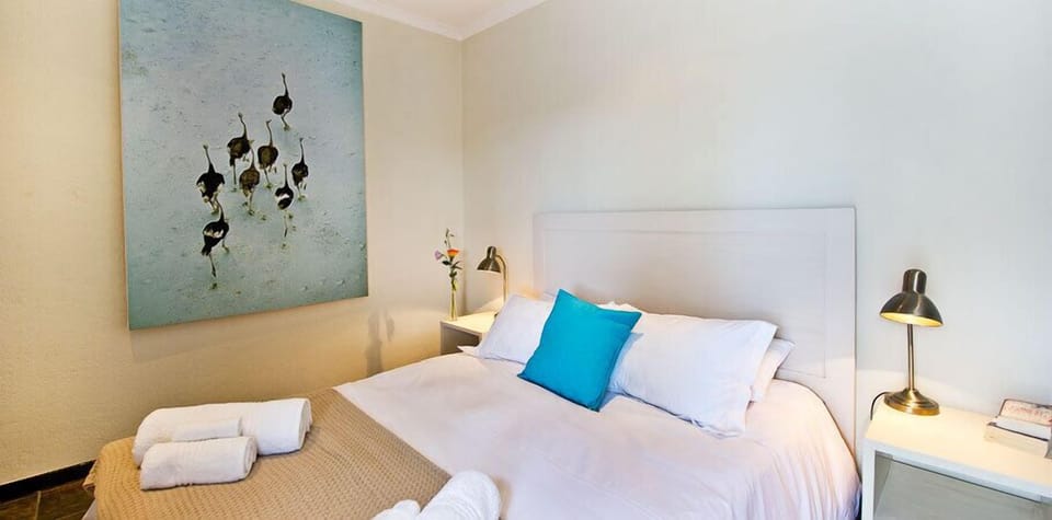 1 bedroom, in-room safe, WiFi (free)