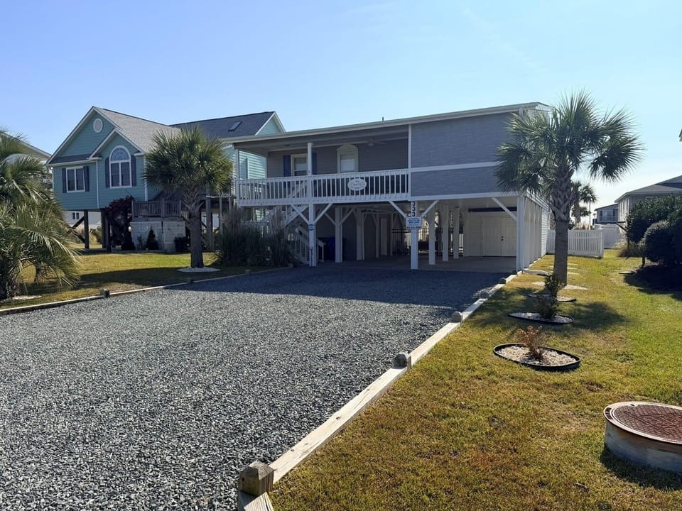 House, 3 Bedrooms | Exterior