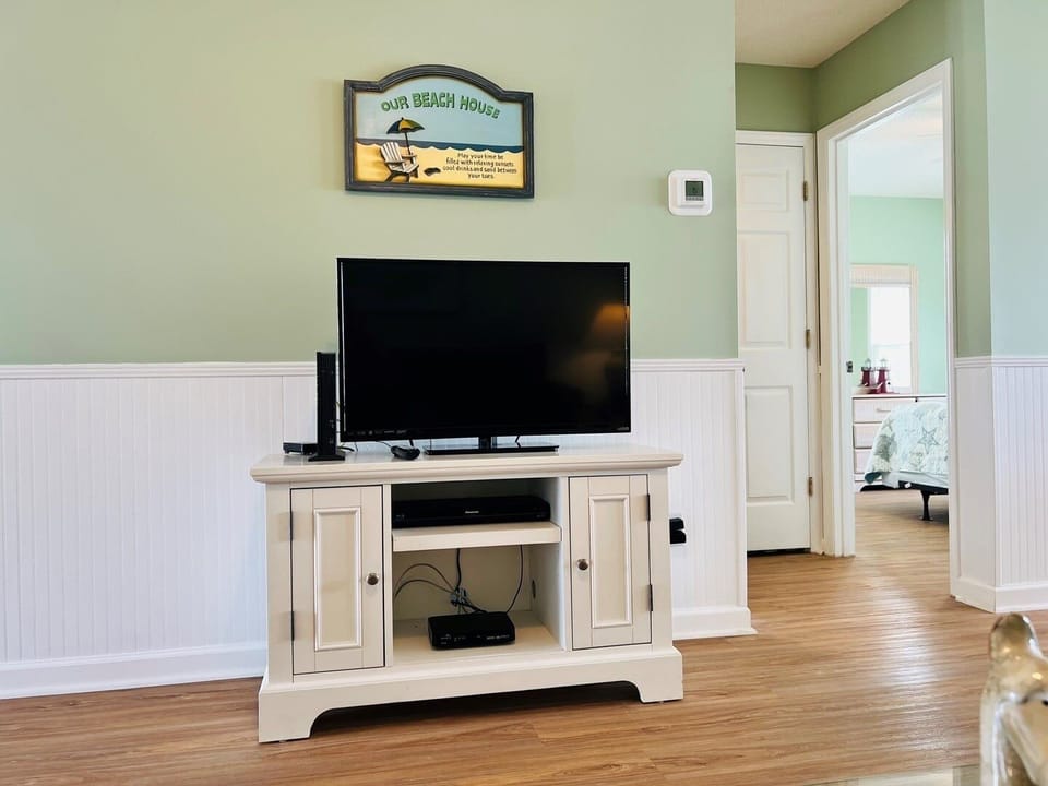 House, 4 Bedrooms | Interior
