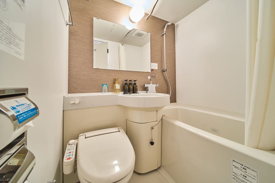 Down comforters, blackout drapes, iron/ironing board, free WiFi