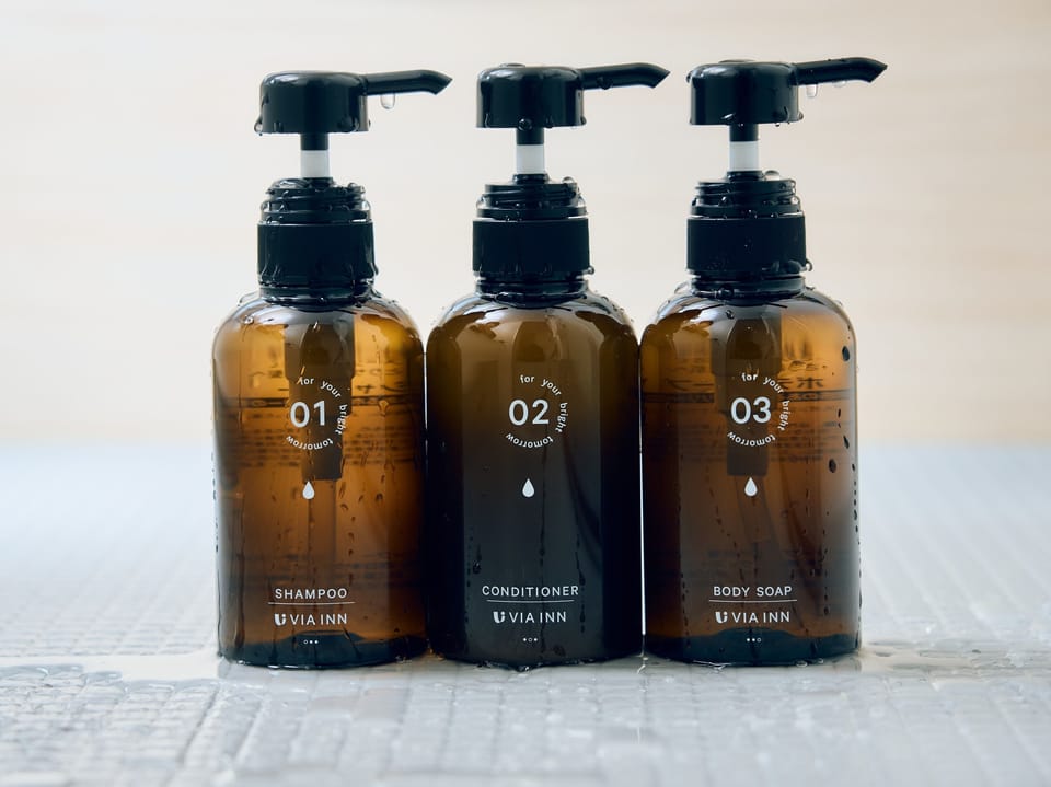 Combined shower/tub, eco-friendly toiletries, hair dryer, slippers