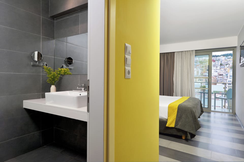 Standard Double Room, Sea View | Minibar, in-room safe, soundproofing, free WiFi