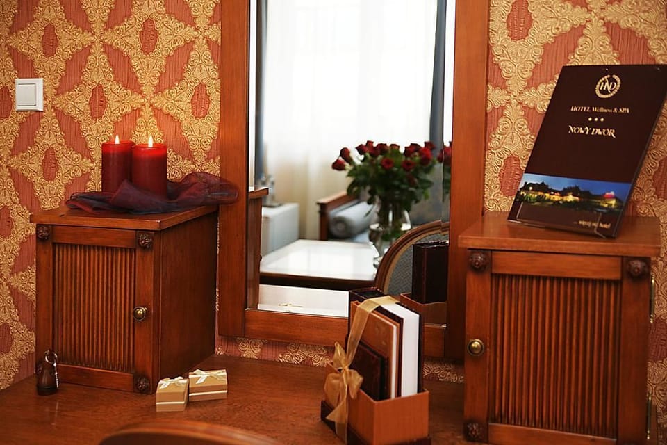 Apartment, 1 Bedroom, Jetted Tub | Premium bedding, desk, soundproofing, free WiFi