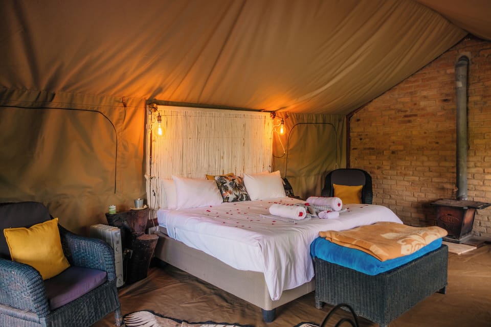Standard Tent, 1 Bedroom, River View | Bed sheets