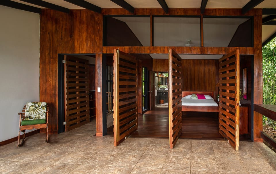 Superior Room, 1 Queen Bed | Bed sheets