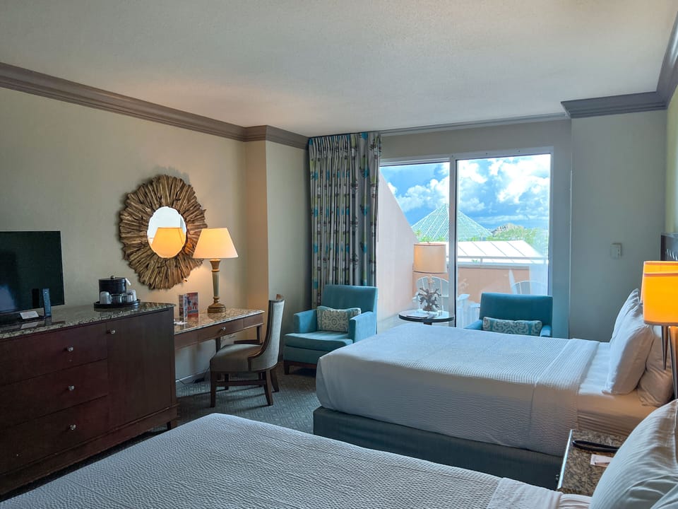 Premium bedding, pillowtop beds, in-room safe, desk