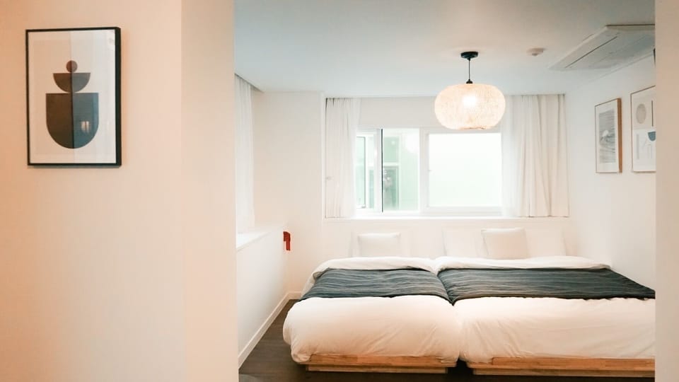 Superior Twin Room | Free WiFi, bed sheets