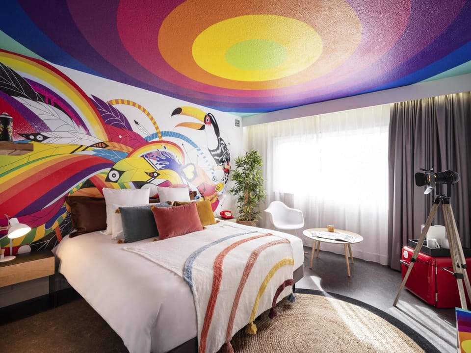 Room, 1 Double Bed (Arty) | Premium bedding, pillowtop beds, desk, blackout drapes