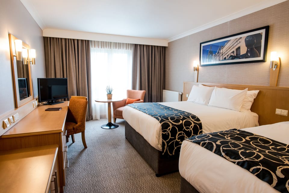 Standard King & Single Room | Premium bedding, desk, blackout drapes, soundproofing