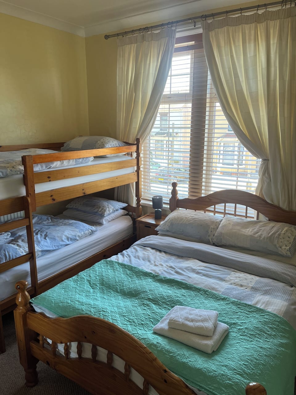 Iron/ironing board, free WiFi