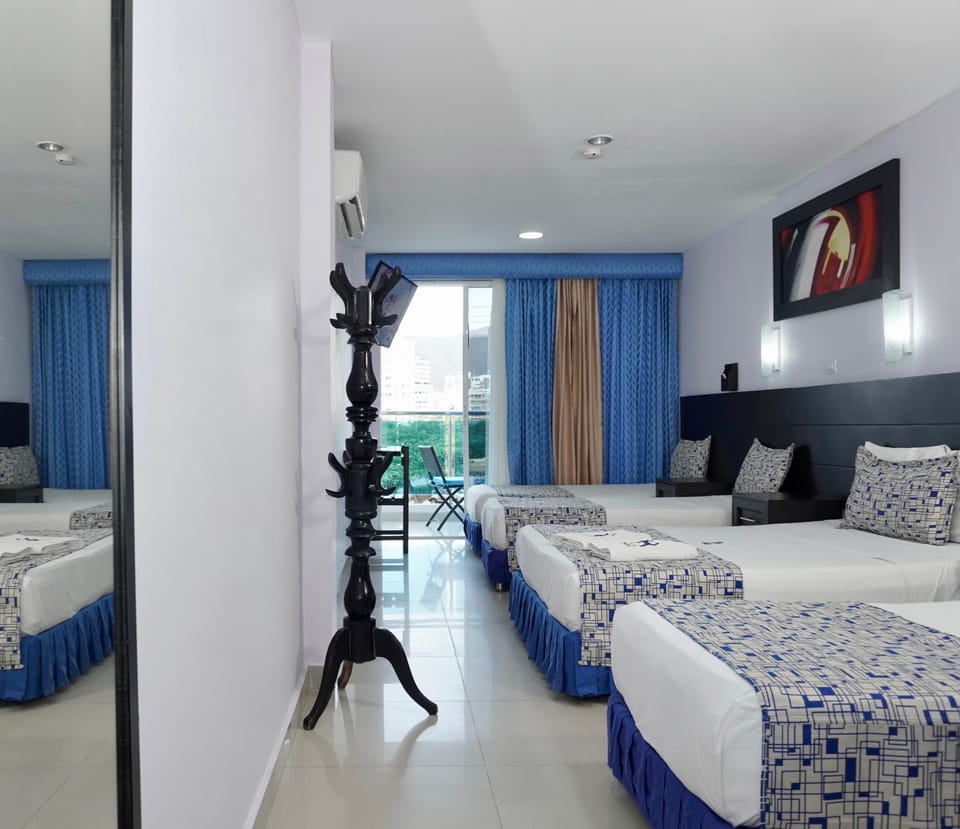 Family Room | Premium bedding, minibar, in-room safe, desk