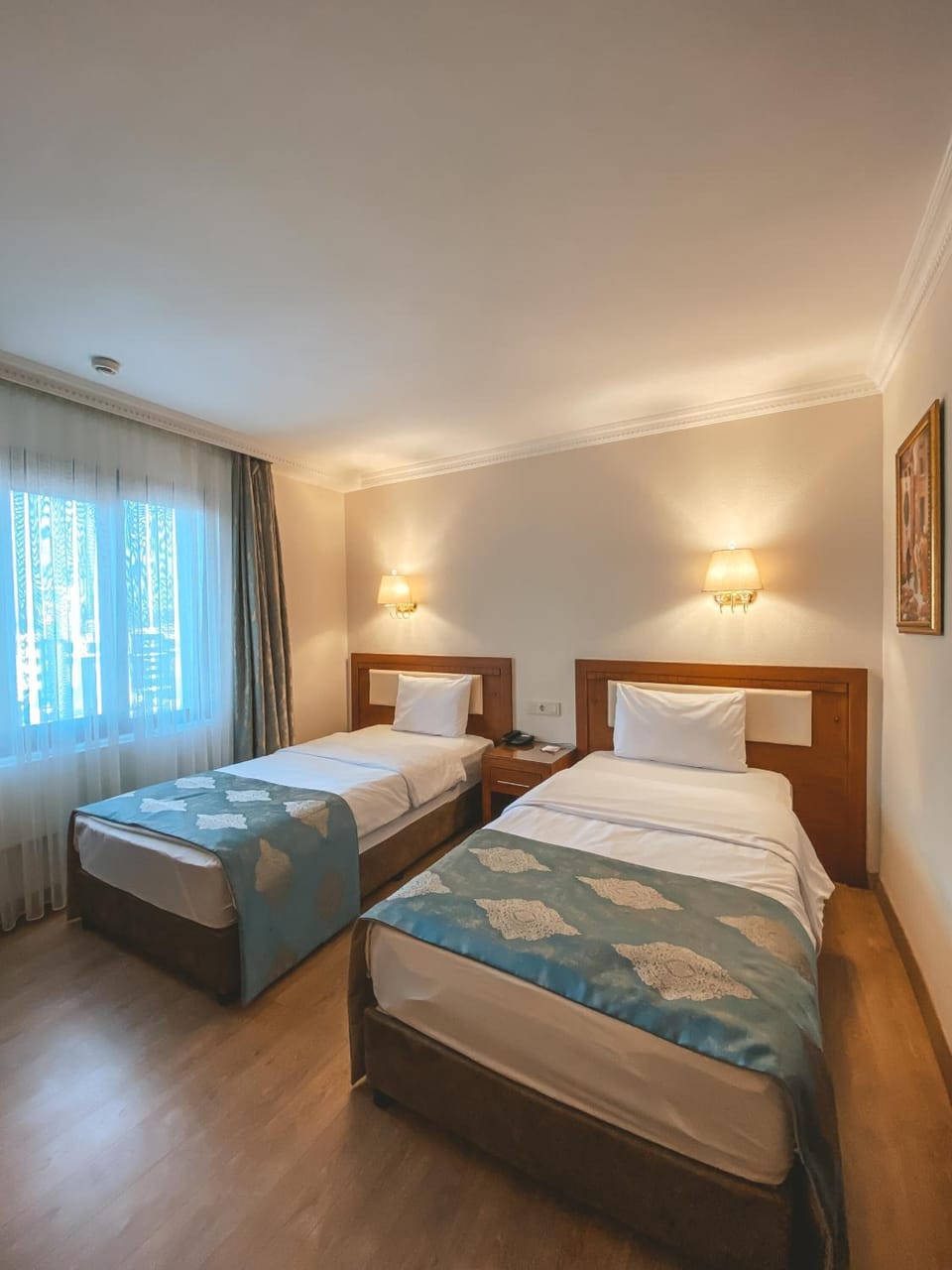 Standard Room, City View | In-room safe, desk, soundproofing, iron/ironing board