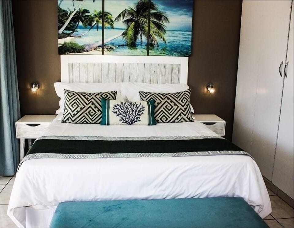 Luxury Suite, 1 Bedroom (Maldives) | 1 bedroom, minibar, in-room safe, individually decorated