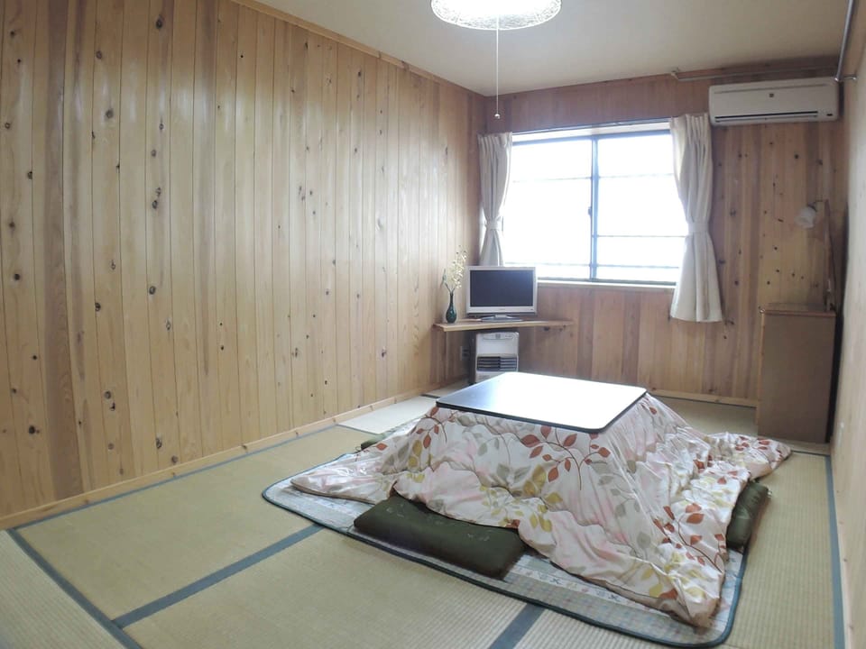 Run of House, Japanese Style Room | Free WiFi
