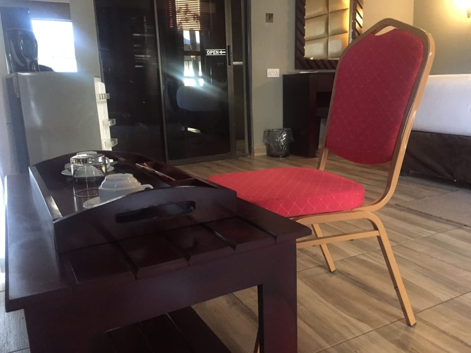 Double Room | Desk, WiFi (free)