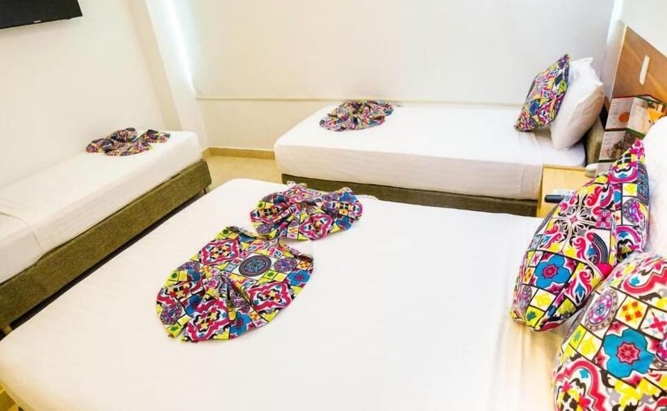 Superior Quadruple Room | In-room safe, soundproofing, WiFi (free)