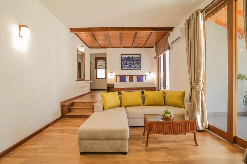 Standard Villa, 1 Bedroom, Pool View, Poolside | Egyptian cotton sheets, premium bedding, minibar, in-room safe