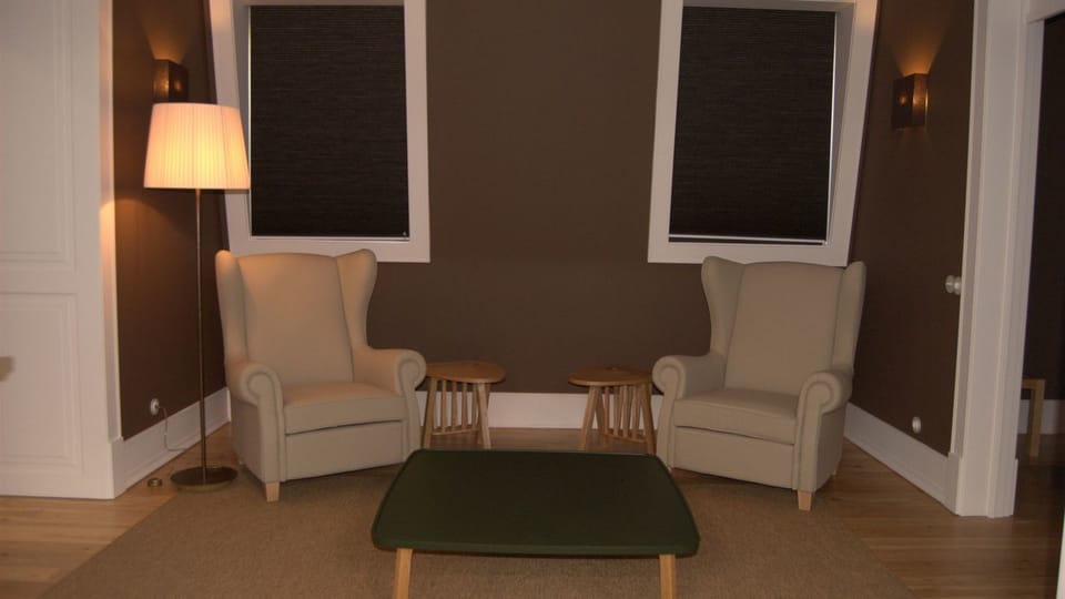 Deluxe Suite, 1 Double Bed | Minibar, in-room safe, soundproofing, rollaway beds
