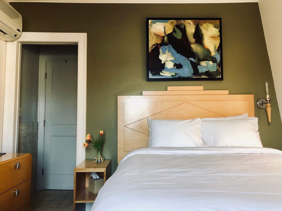Double Room, 1 Queen Bed, Bay View | Iron/ironing board (on request), WiFi (free), bed sheets