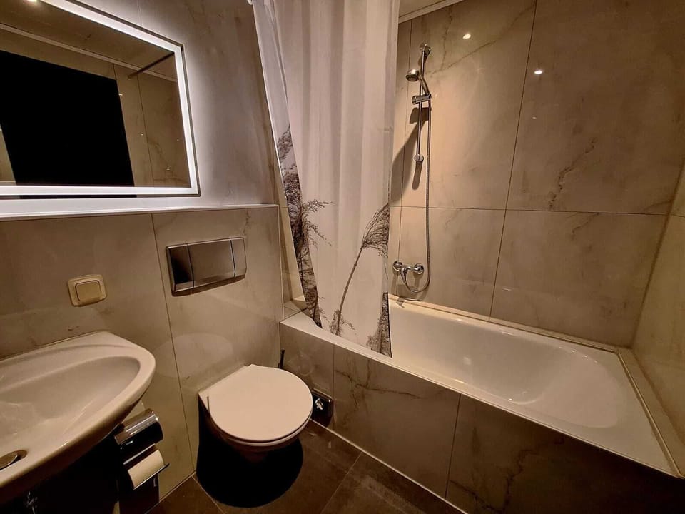 Free toiletries, hair dryer, towels