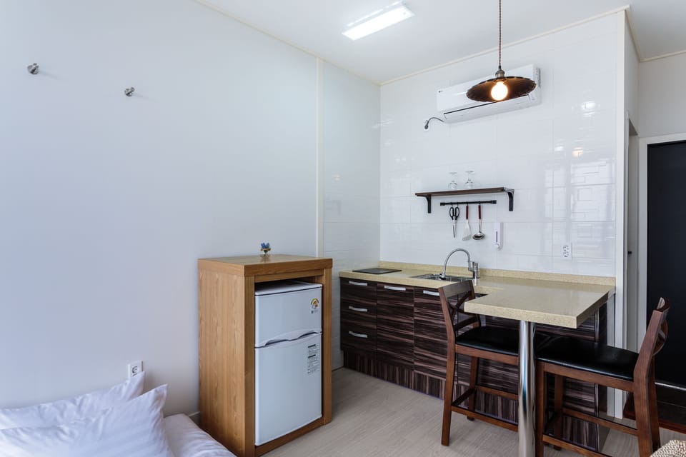 Private kitchenette