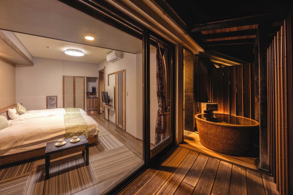 high floorTwinRoom with open-air baths Non-Smoking | In-room safe, free WiFi, bed sheets